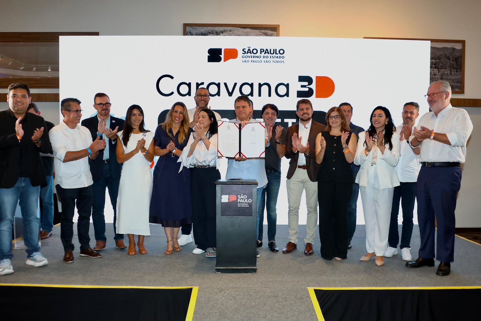 O Governo de São Paulo anunciou neste sábado (9) um pacote de investimentos superior a R$ 1,7 bilhão para municípios do Alto Tietê durante o encerramento da Caravana 3D — Desenvolvimento, Dignidade e Diálogo.